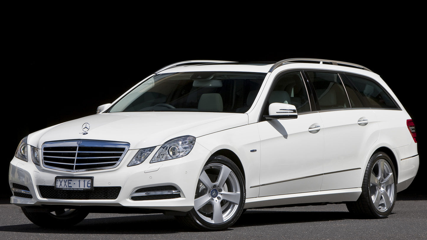 Mercedes Benz E Class Estate Avantgarde Au Hd Art Print Poster