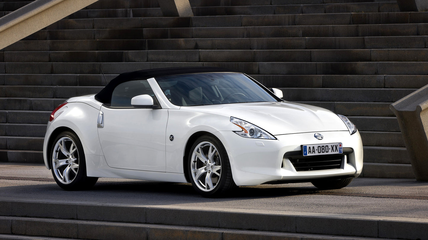 Nissan 370Z Roadster Hd Art Keychain