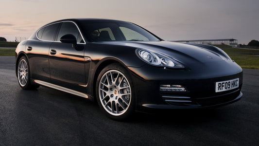 Porsche Panamera S Uk Hd Art Keychain