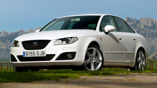 Seat Exeo Hd Art Keychain