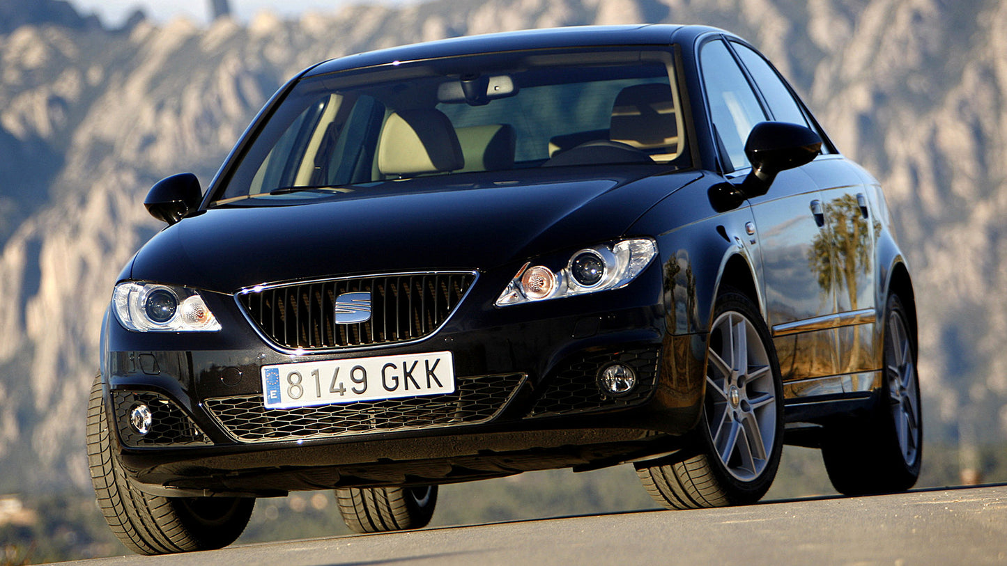 Seat Exeo Hd Art Keychain
