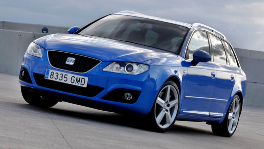 Seat Exeo St Hd Art Keychain