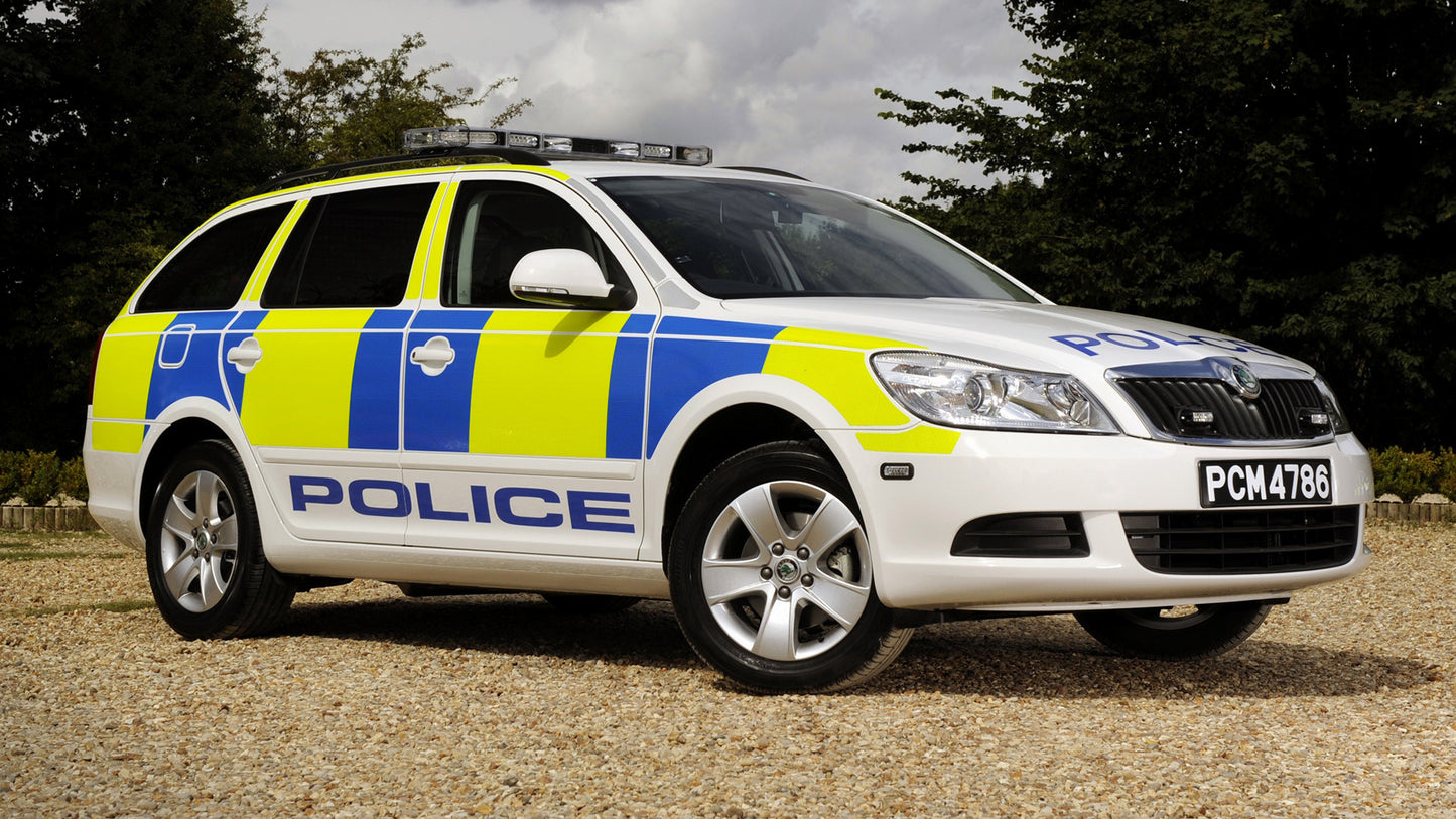 Skoda Octavia Estate Police Uk Hd Art Keychain