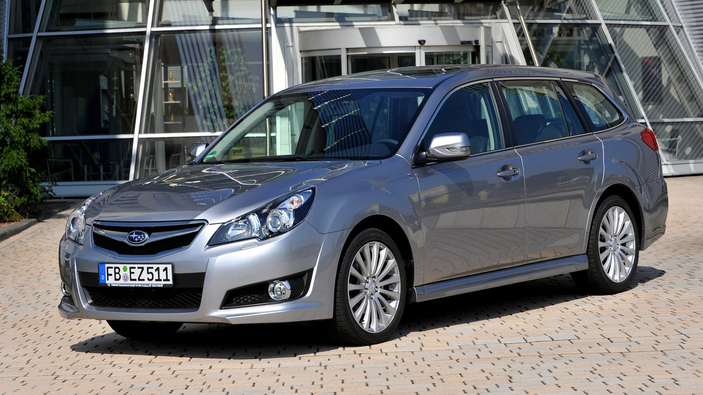 Subaru Legacy Wagon Hd Art Keychain