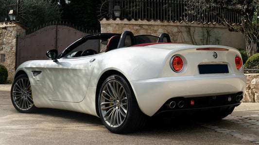 Alfa Romeo 8C Spider Limited Edition By Touring Hd Art Keychain
