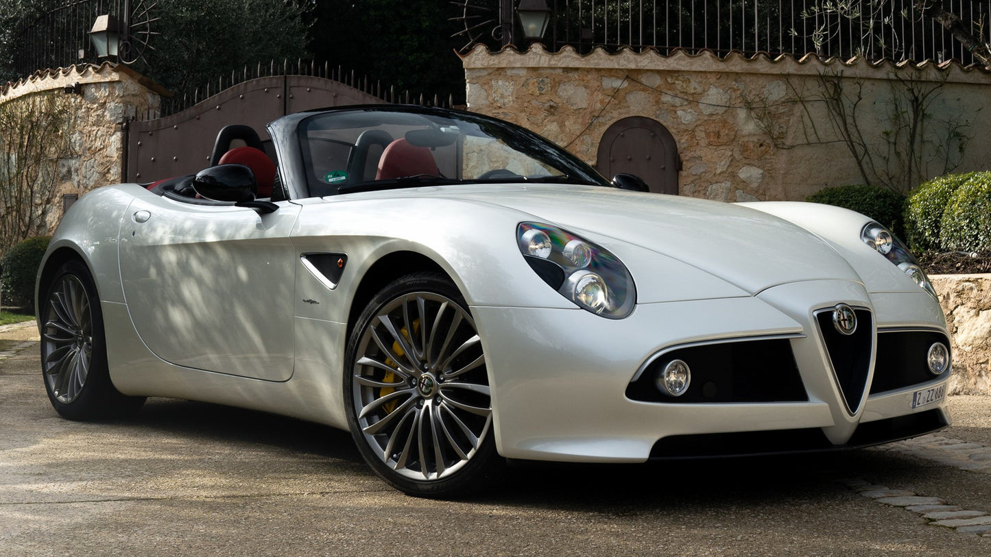 Alfa Romeo 8C Spider Limited Edition By Touring Hd Art Keychain