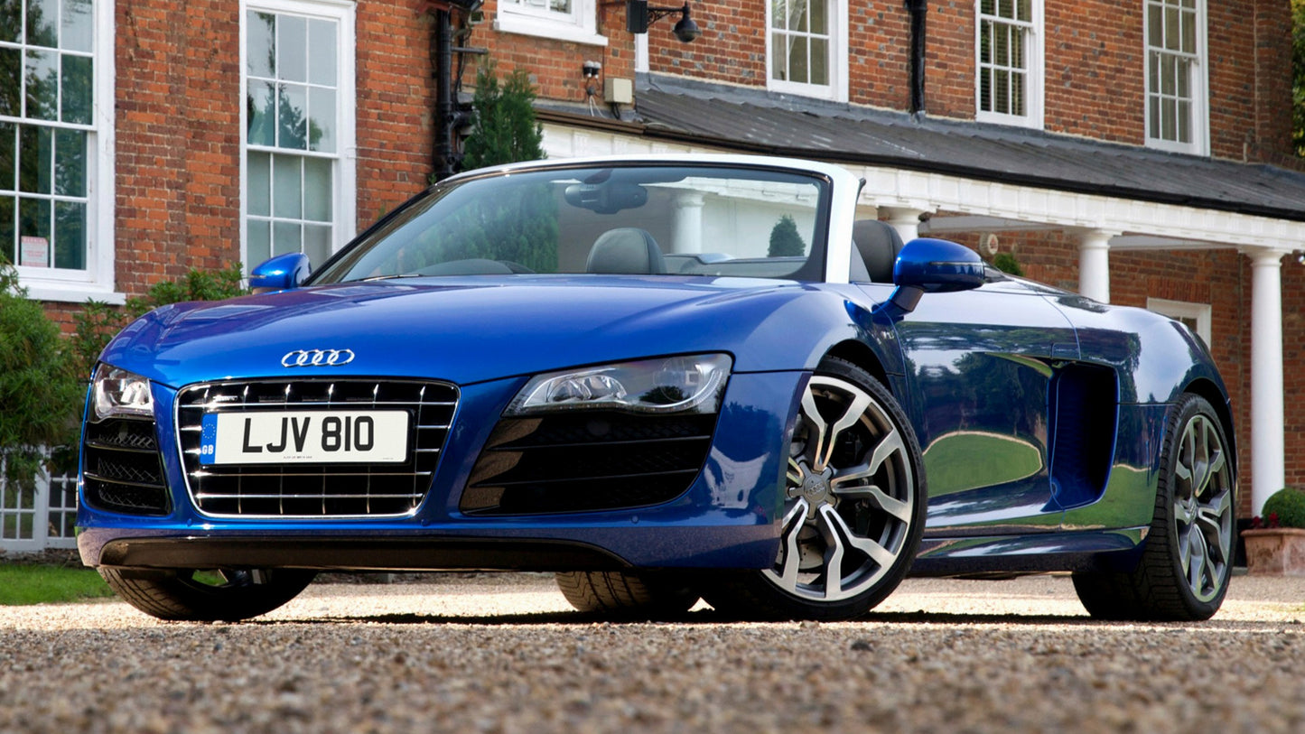 Audi R8 V10 Spyder Uk Hd Art Keychain