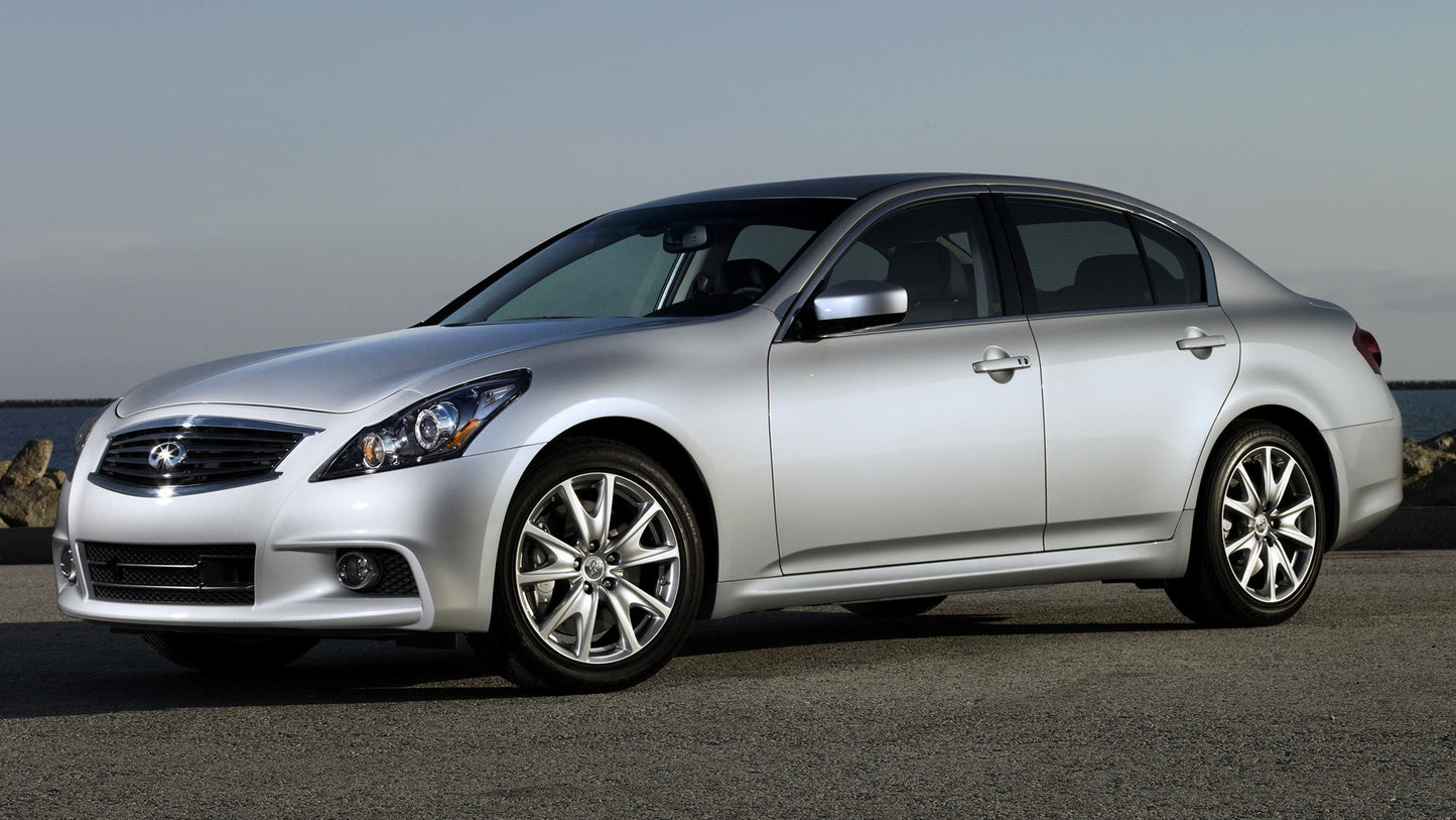 Infiniti G37 Sport Hd Art Keychain