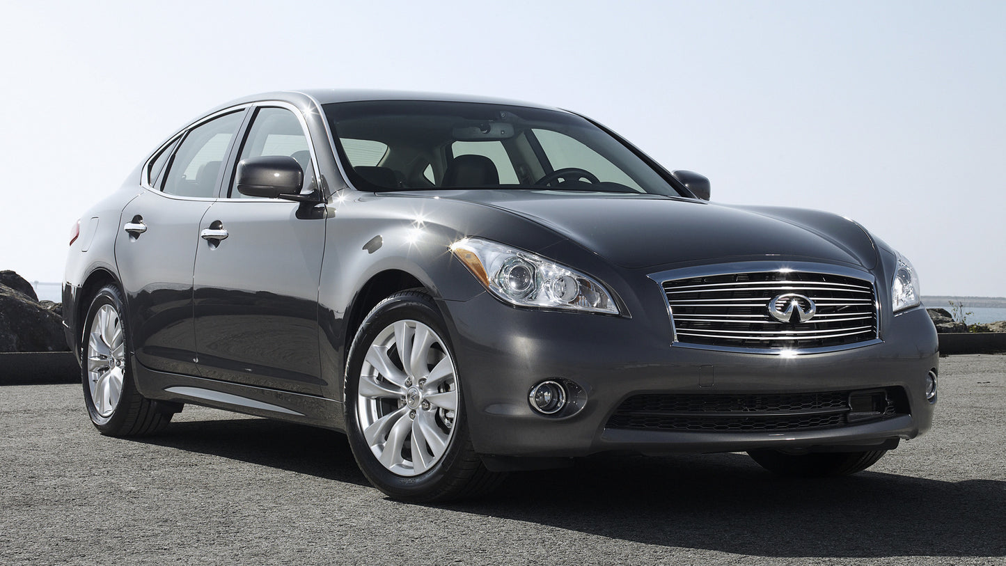 Infiniti M56 Hd Art Print Poster