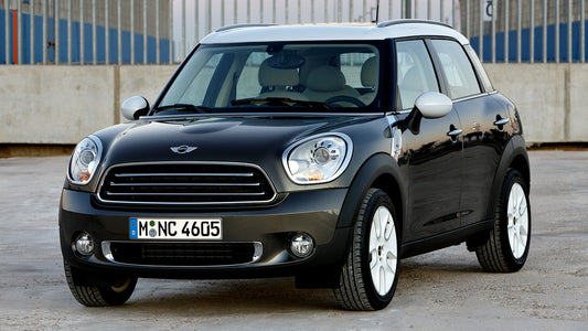 Mini Cooper Countryman Hd Art Keychain
