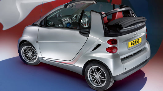 Smart Fortwo Cabrio Gb Uk Hd Art Keychain