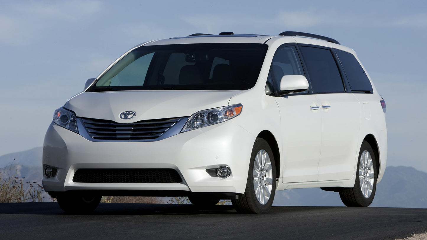 Toyota Sienna Hd Art Keychain