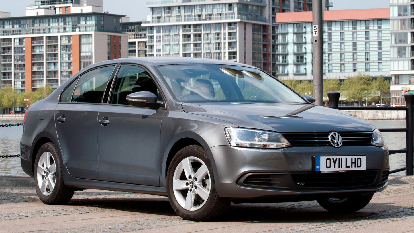 Volkswagen Jetta Uk Hd Art Keychain