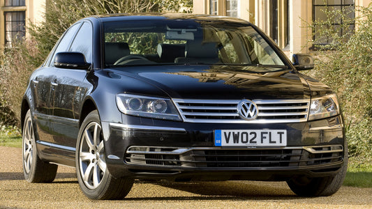Volkswagen Phaeton Uk Hd Art Keychain