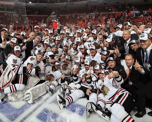 2010 Stanley Cup Champs Chicago Blackhawks Glossy Magnet Crawford Kane Toews