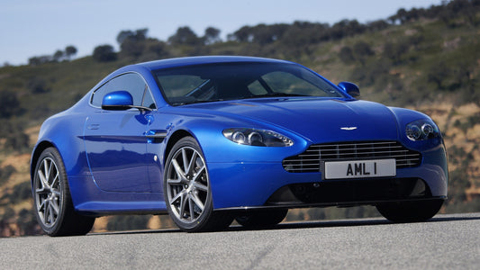 Aston Martin V8 Vantage S Hd Art Keychain
