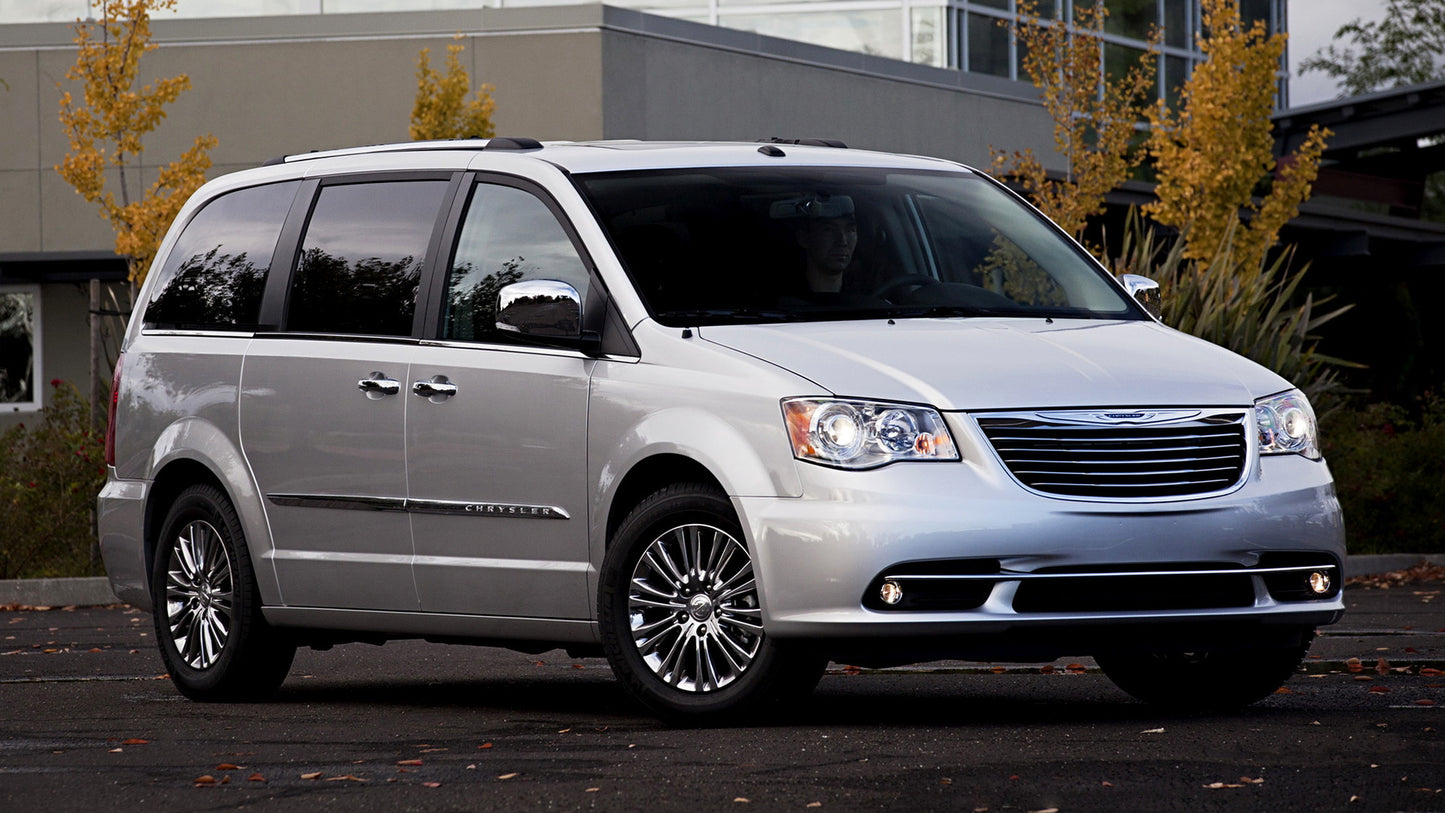Chrysler Town And Country Hd Art Keychain