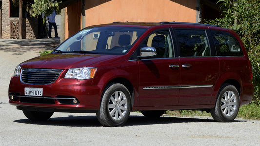 Chrysler Town And Country Hd Art Keychain