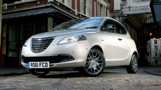 Chrysler Ypsilon Hd Art Keychain