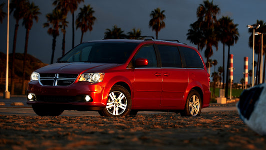 Dodge Grand Caravan Hd Art Keychain