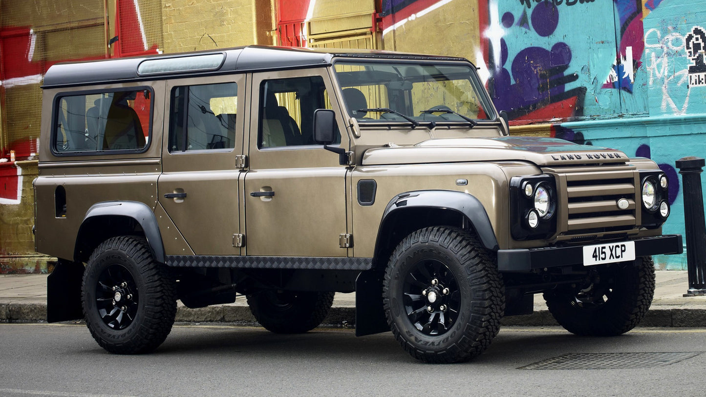 Land Rover Defender Raw Hd Art Keychain