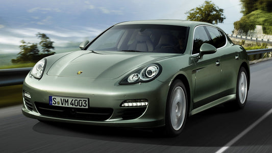 Porsche Panamera S Hybrid Hd Art Keychain
