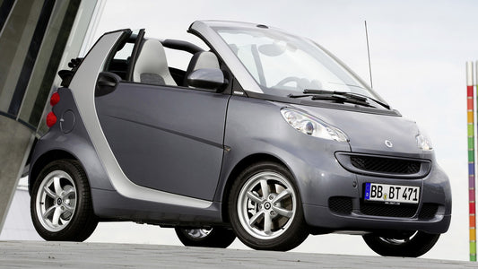 Smart Fortwo Cabrio Pearlgrey Hd Art Keychain