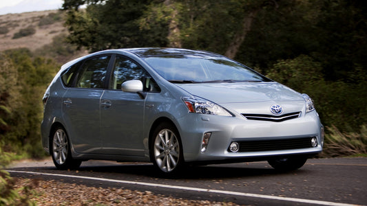 Toyota Prius V Hd Art Keychain