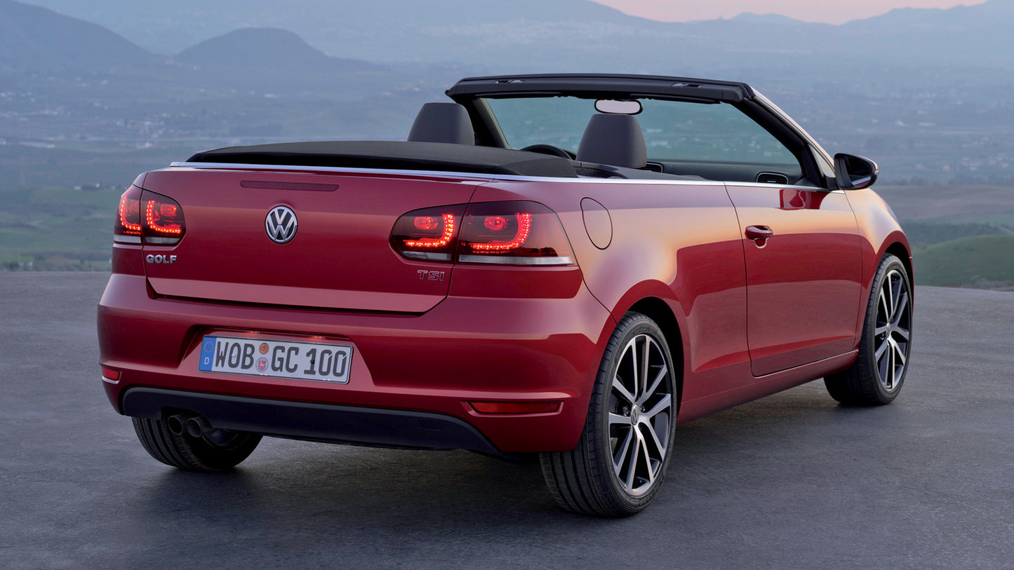 Volkswagen Golf Cabriolet Hd Art Keychain