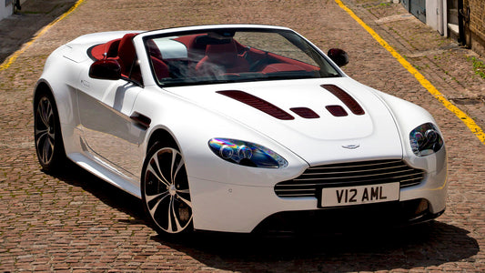 Aston Martin V12 Vantage Roadster Hd Art Keychain