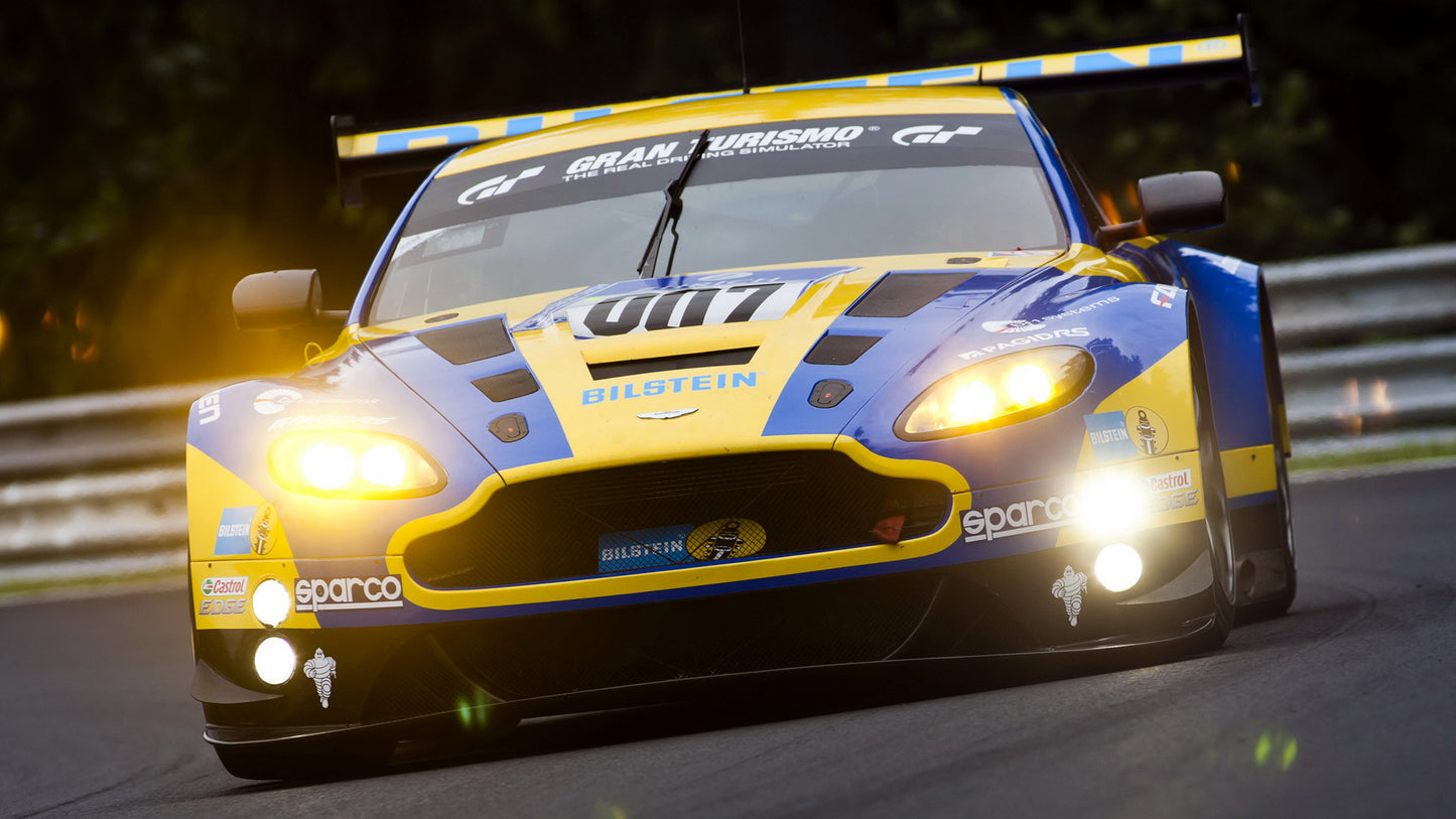 Aston Martin Vantage Gt3 Hd Art Keychain
