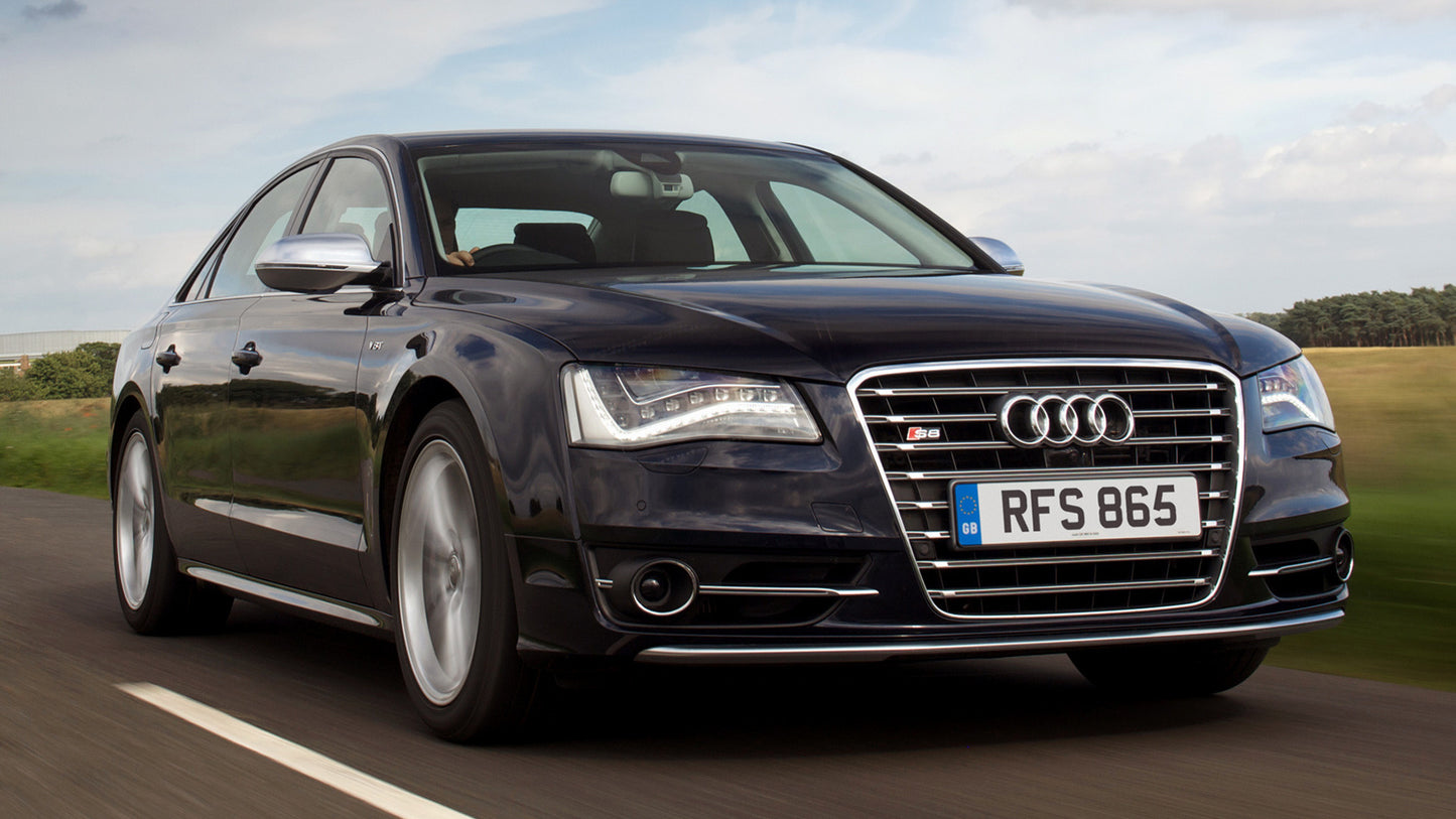 Audi S8 Uk Hd Art Keychain