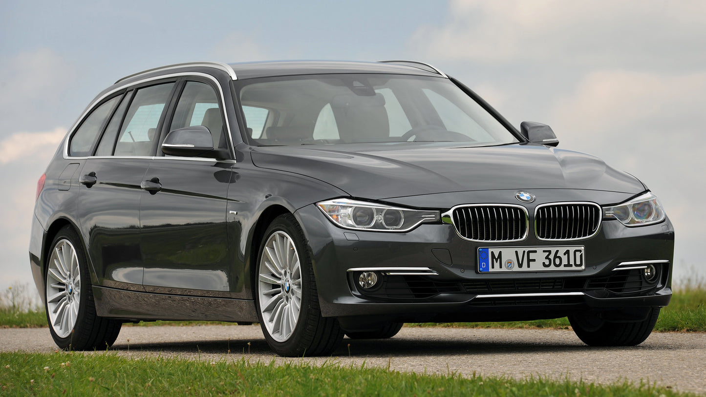 Bmw Series Touring Hd Art Keychain