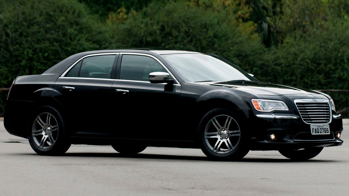 Chrysler 300C Hd Art Keychain