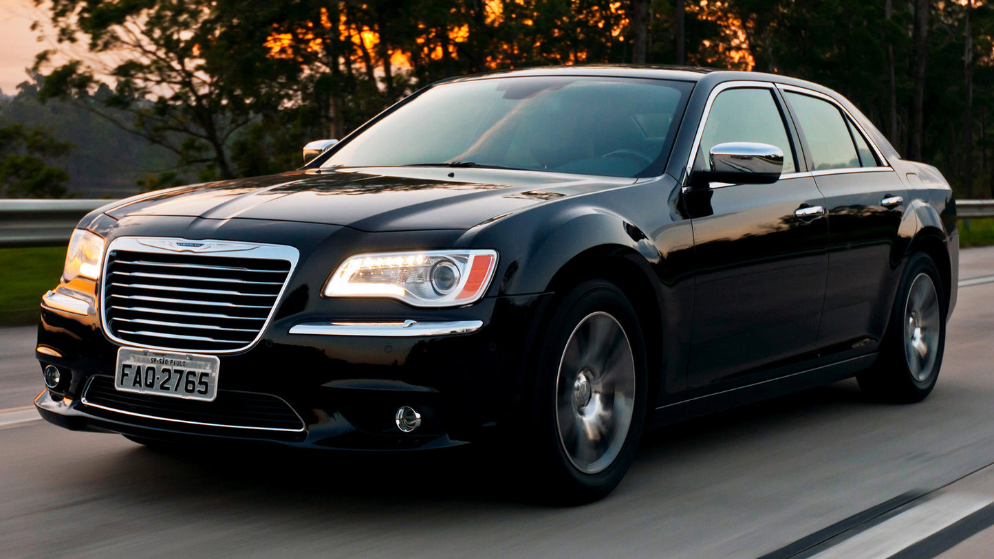 Chrysler 300C Hd Art Keychain