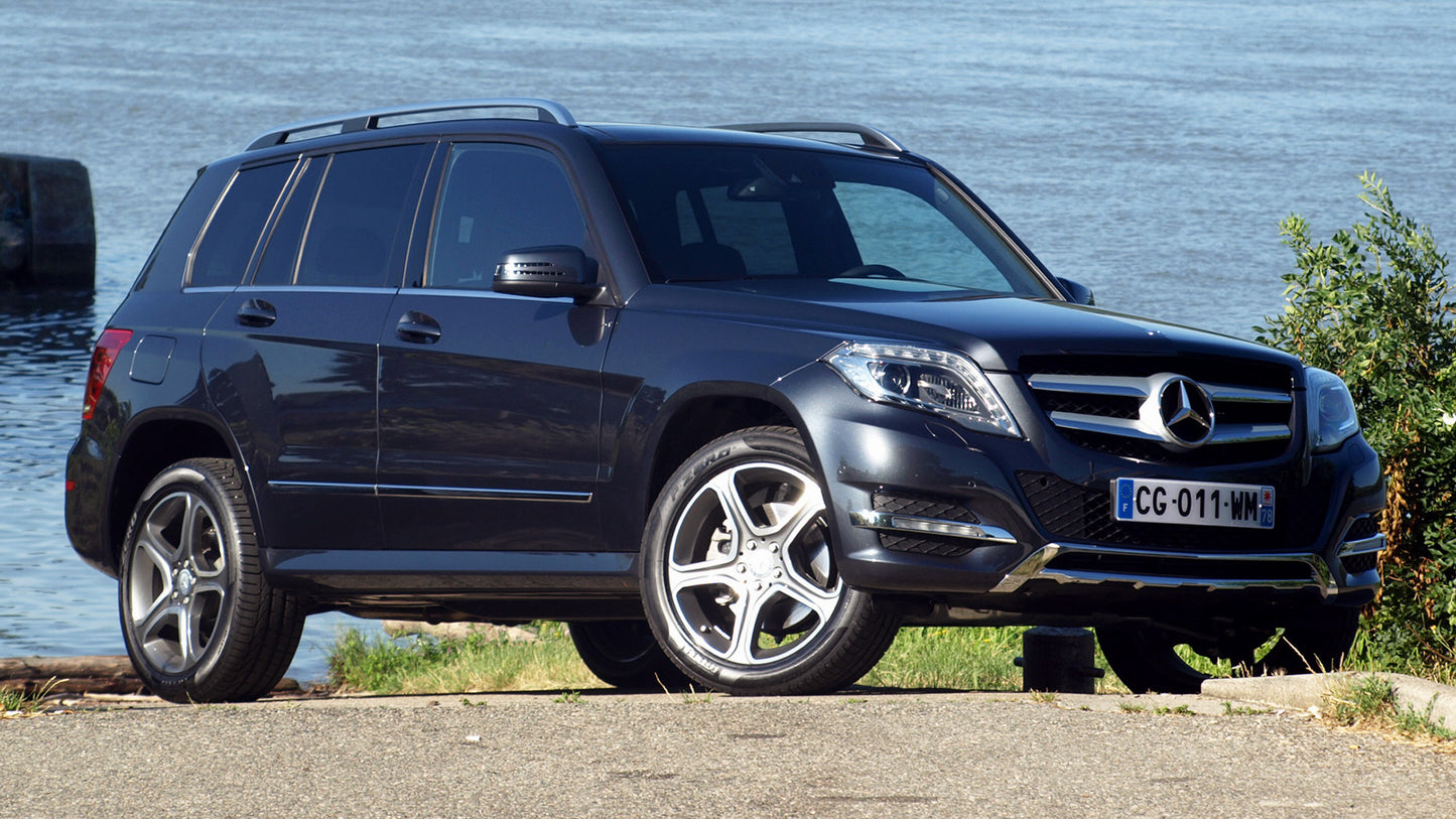 Mercedes Benz Glk Class Hd Art Jigsaw Puzzle