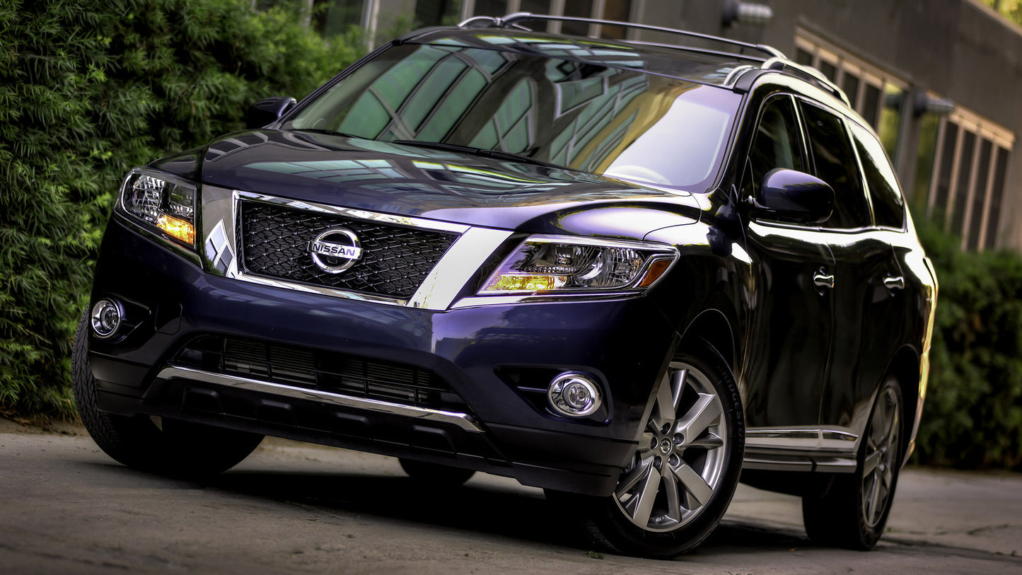 Nissan Pathfinder Us Hd Art Keychain