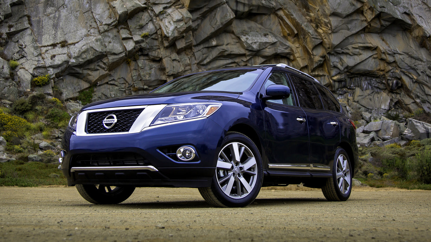 Nissan Pathfinder Us Hd Art Keychain