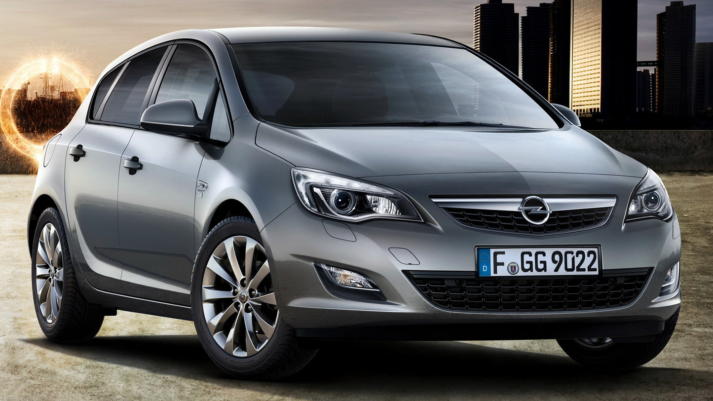 Opel Astra 150Th Anniversary Hd Art Keychain