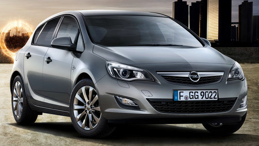 Opel Astra 150Th Anniversary Hd Art Keychain