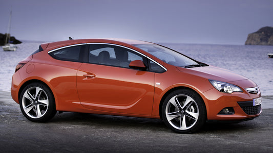 Opel Astra Gtc Hd Art Keychain