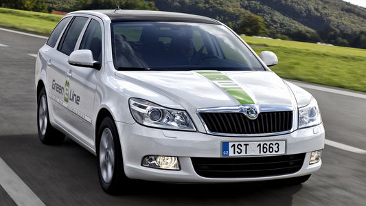Skoda Octavia Green E Line Test Car Hd Art Keychain
