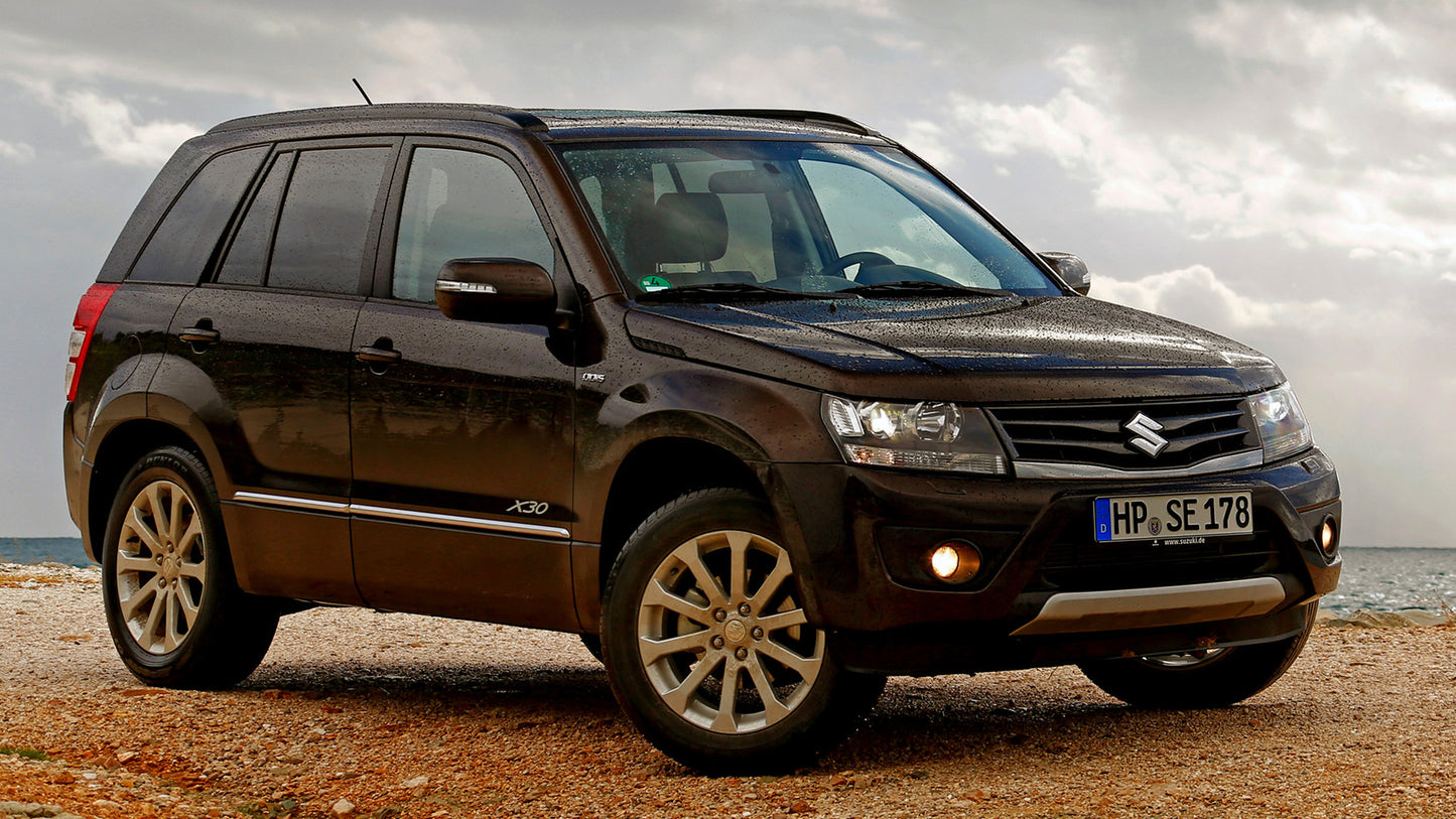 Suzuki Grand Vitara Door Hd Art Keychain