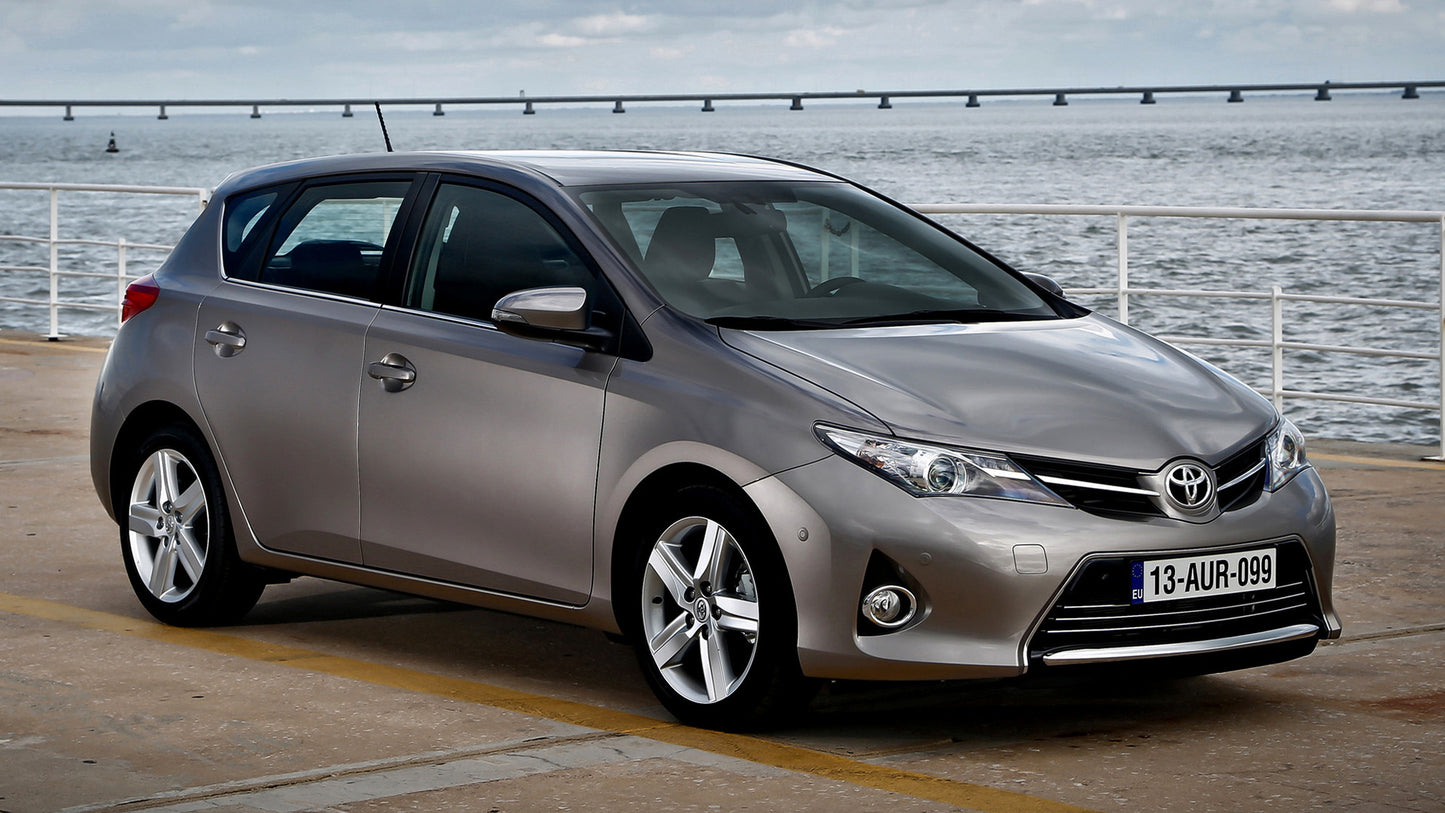 Toyota Auris Hd Art Keychain