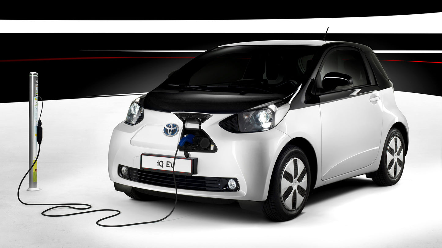 Toyota Iq Ev Hd Art Keychain