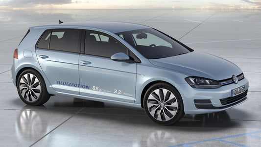 Volkswagen Golf Bluemotion Concept Hd Art Keychain