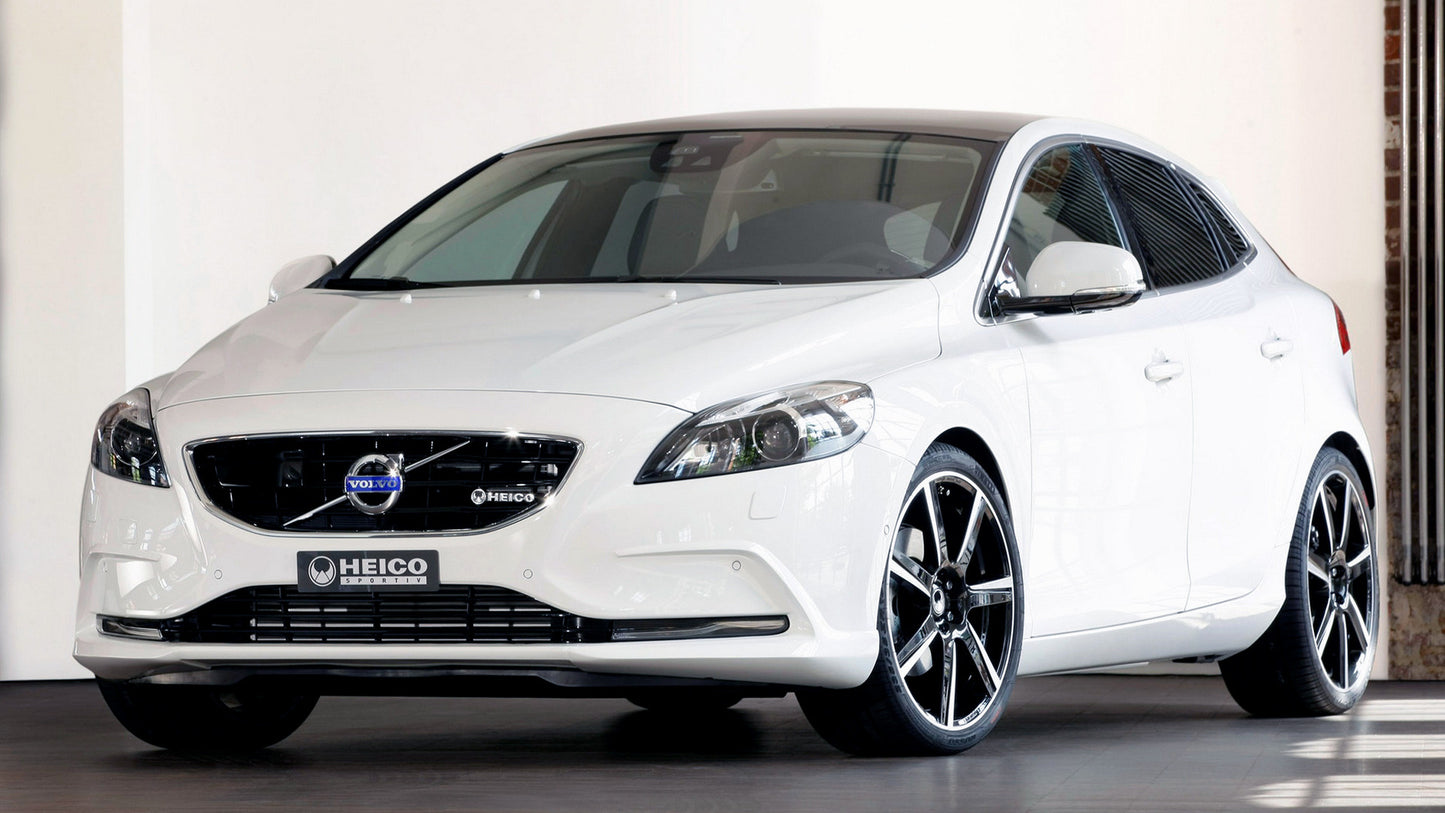 Volvo V40 By Heico Sportiv Hd Art Keychain