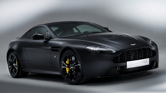 Aston Martin V12 Vantage Carbon Black Ii Hd Art Keychain