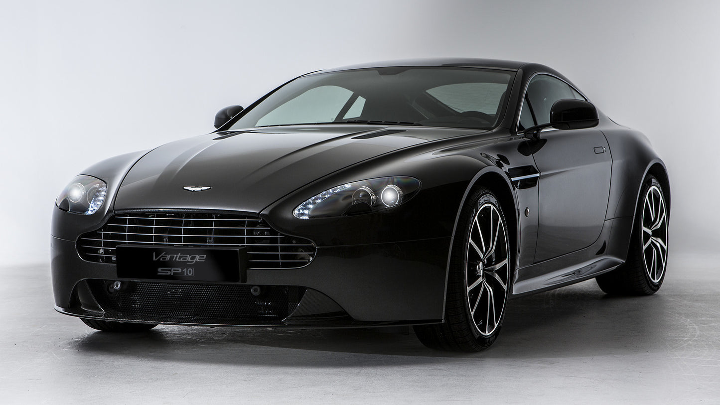 Aston Martin V8 Vantage Sp10 Hd Art Keychain