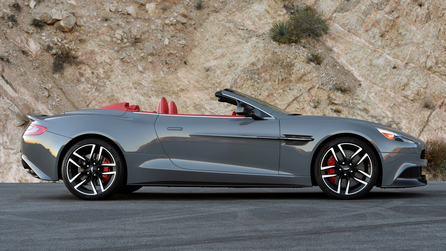 Aston Martin Vanquish Volante Us Hd Art Keychain